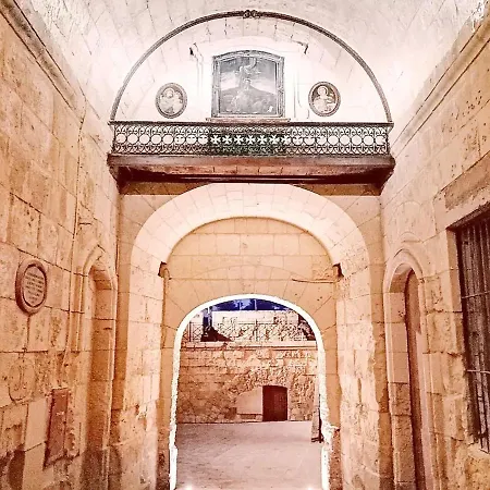 Modern Seafront! * Kalkara