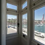 Modern Seafront!