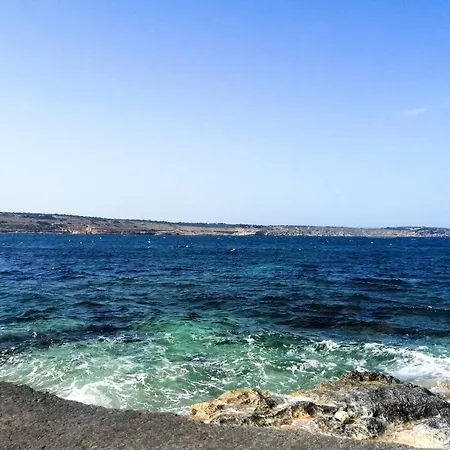 Διαμέρισμα Modern Seafront! *
