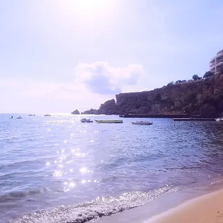 Modern Seafront! * Kalkara