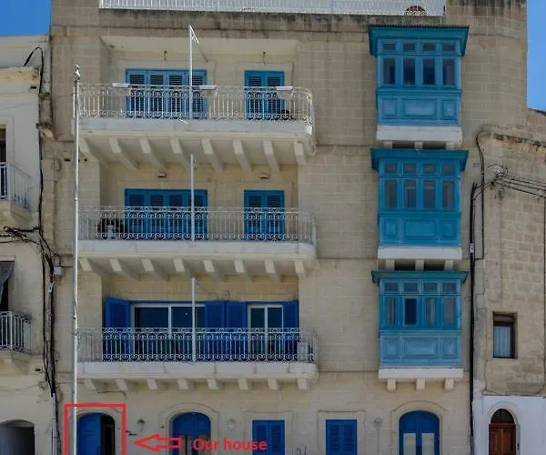 Modern Seafront! Kalkara