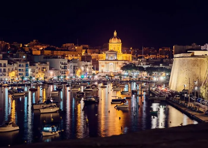 Modern Seafront! Kalkara
