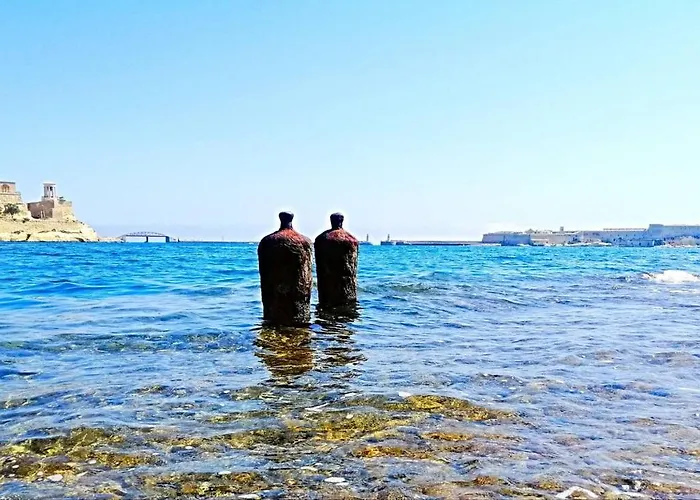 Modern Seafront! Apartmán