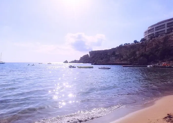 Modern Seafront! * Kalkara