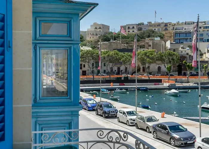 Lägenhet Modern Seafront!